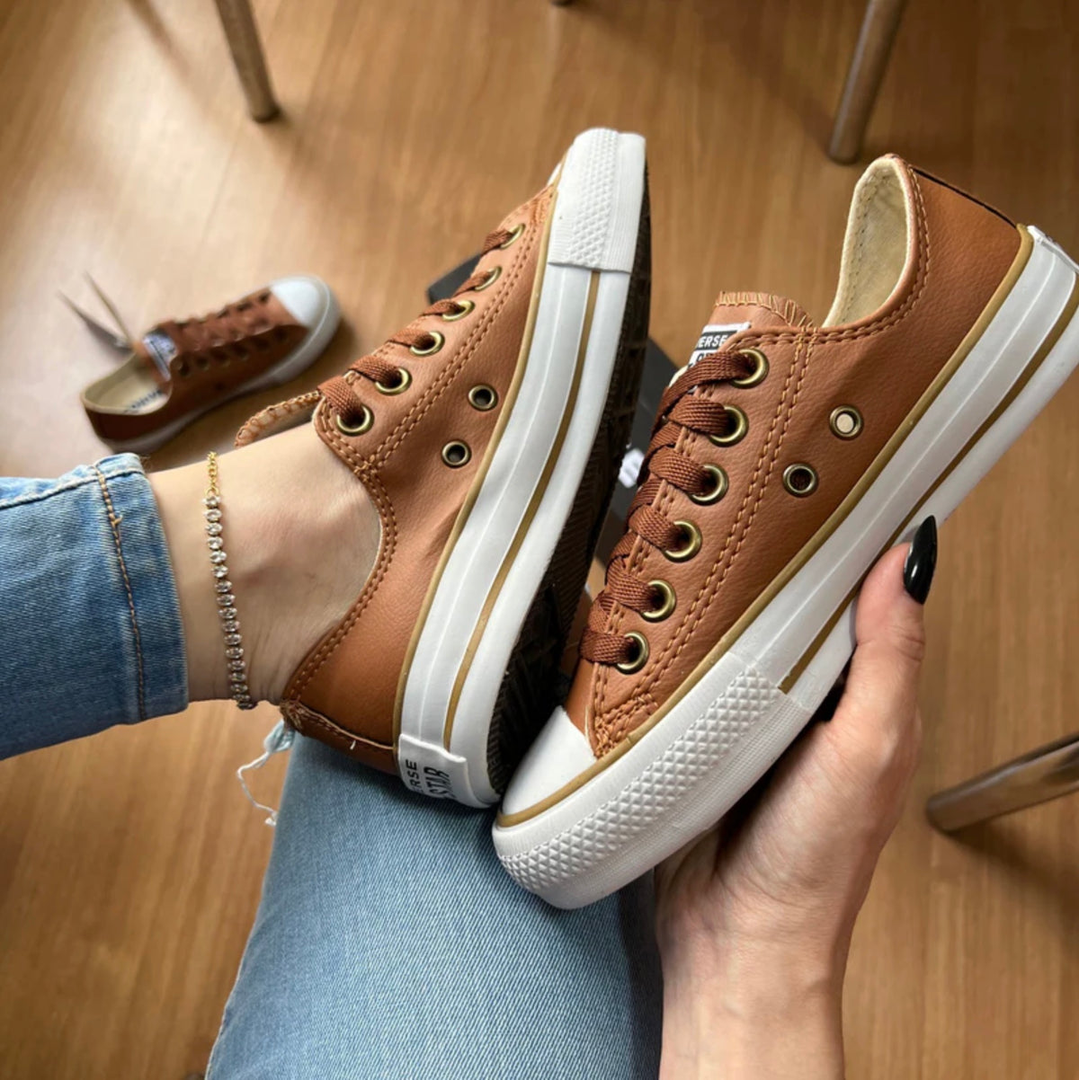 Tênis All Star Caramelo de Couro [Brinde: Palmilha Ortopédica]